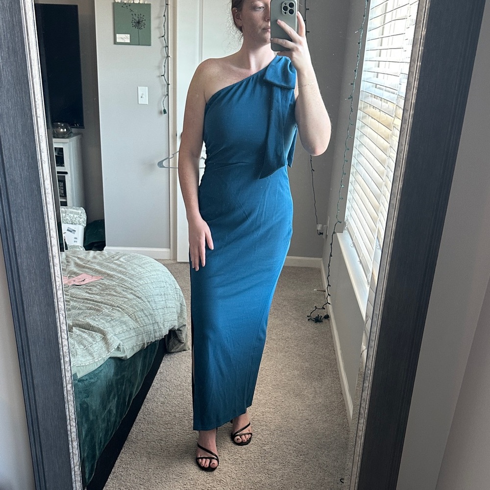 Chic One-Shoulder Teal Dress